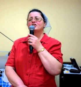 Olga Serban - Mergeti Vestiti